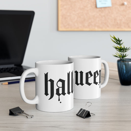 "Halloqueen" Halloween Mug