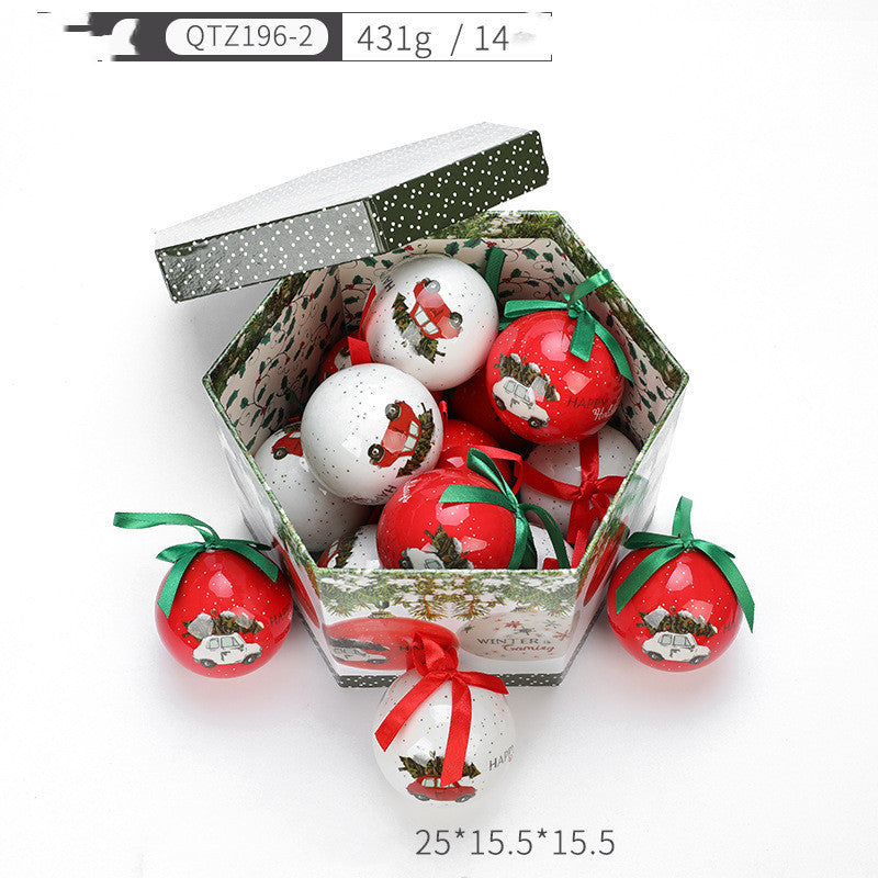 Gift Box with Tree Decoration Pendant | Festive Gift Idea