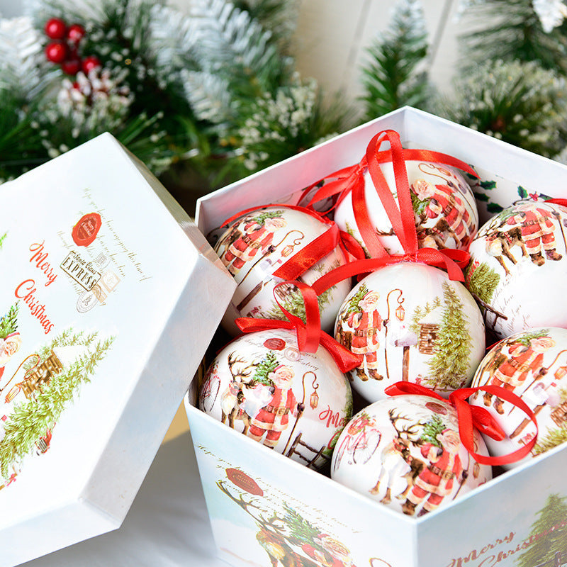 Gift Box with Tree Decoration Pendant | Festive Gift Idea