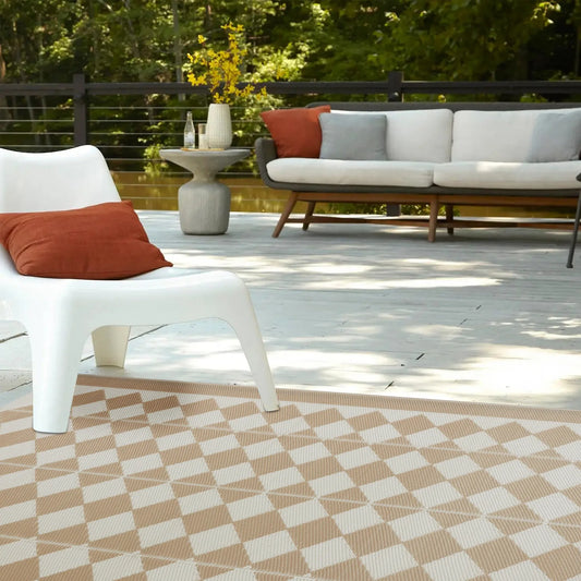 Indoor-Outdoor Rug | Versatile Home Decor | Durable Design